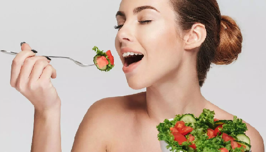 Alimentacion-economica-para-una-vida-saludable.png