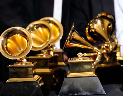 latin-grammy-22023-a-la-exelencia.png